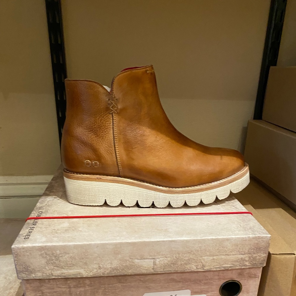 Bed Stu Lyndi - Tan Rustic Handmade Leather Bedstu Boots! - Picture 3 of 3